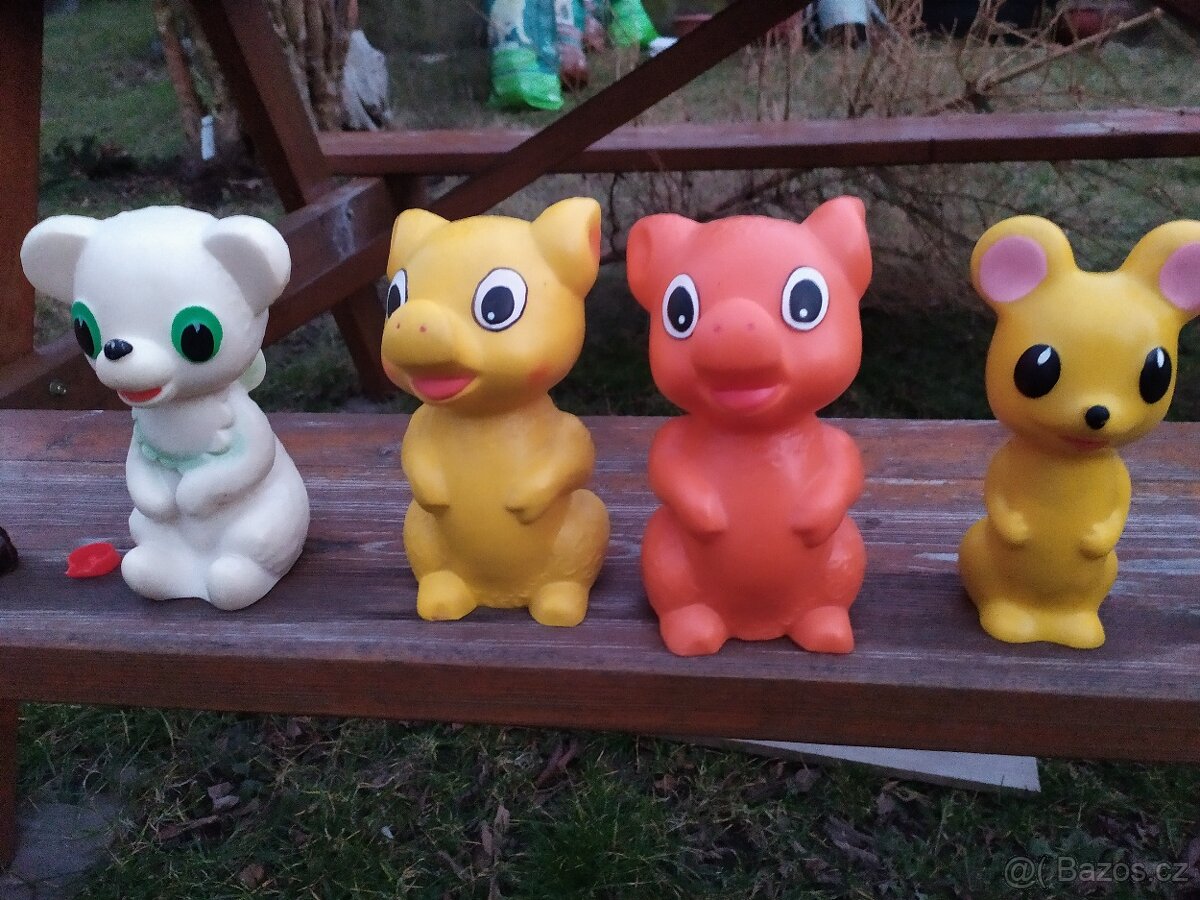 Staré gumové a plastové hračky pro děti z dob ČSSR a ČSR - 4