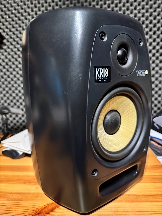 Prodám 2ks aktivní studiové monitory KRK VXT6 Active - 4