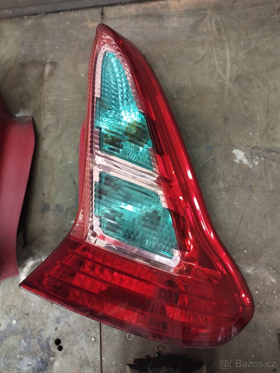 Citroen C4 -3 dv - 4