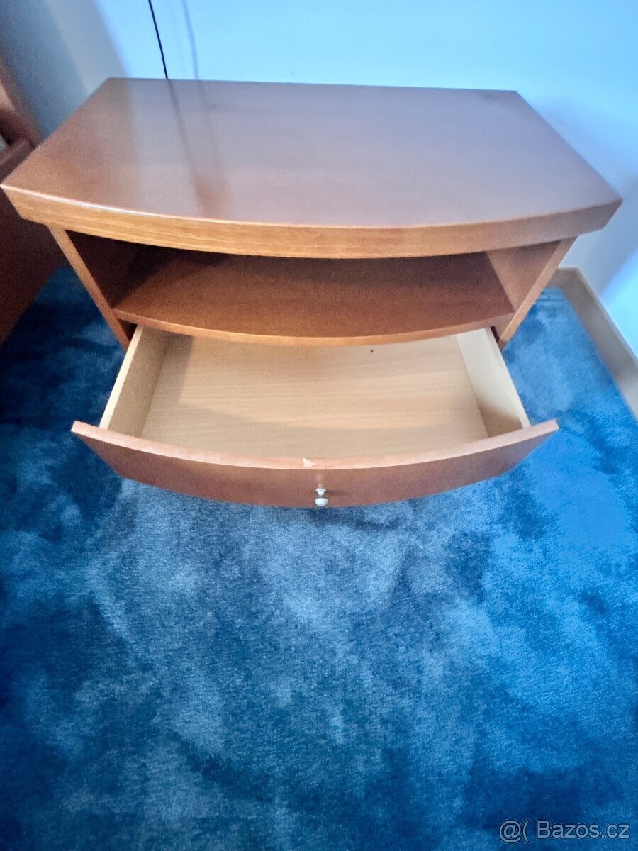 Postel Largo z masivního dřeva - 4