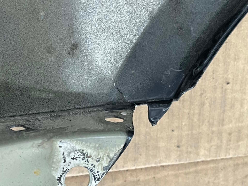 AUDI A3 - 8V 2013-2016 - blatník PP - 8V0821467 - POŠKOZENÝ - 4