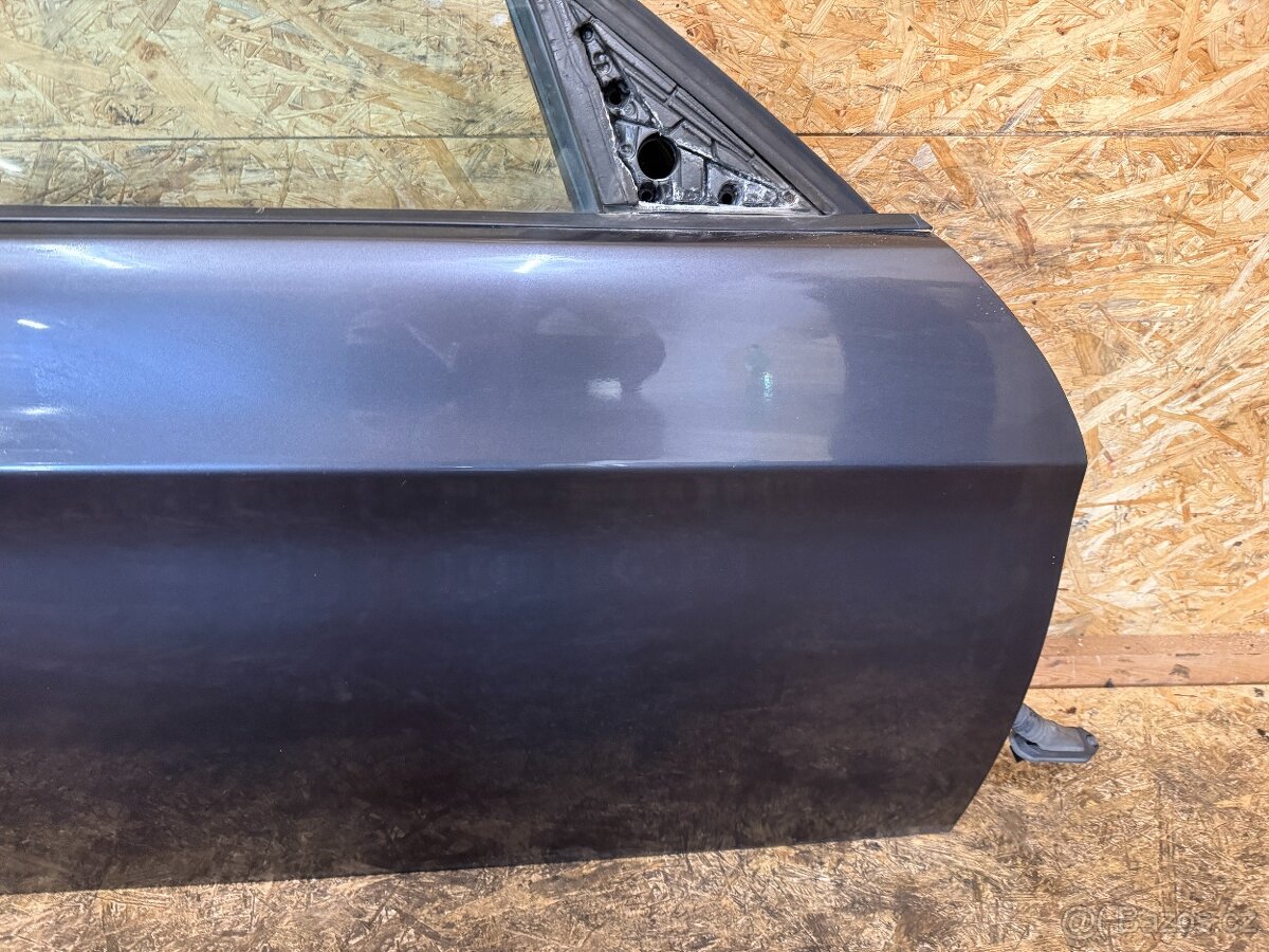 PRAVÉ PŘEDNÍ DVEŘE BMW E91 SPARKLING GRAPHITE - 4