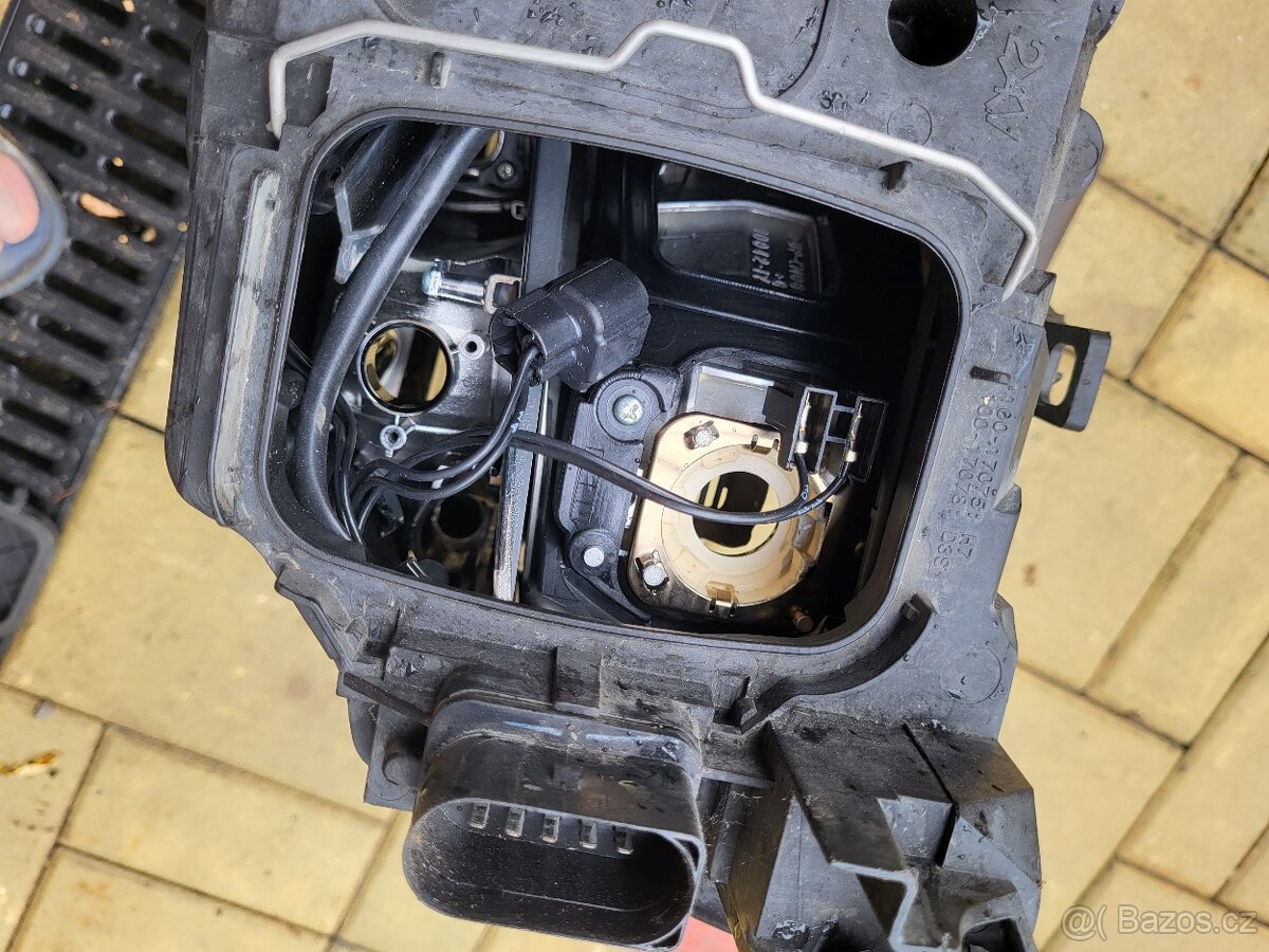 Přední světlo audi Q5 na ND - 4