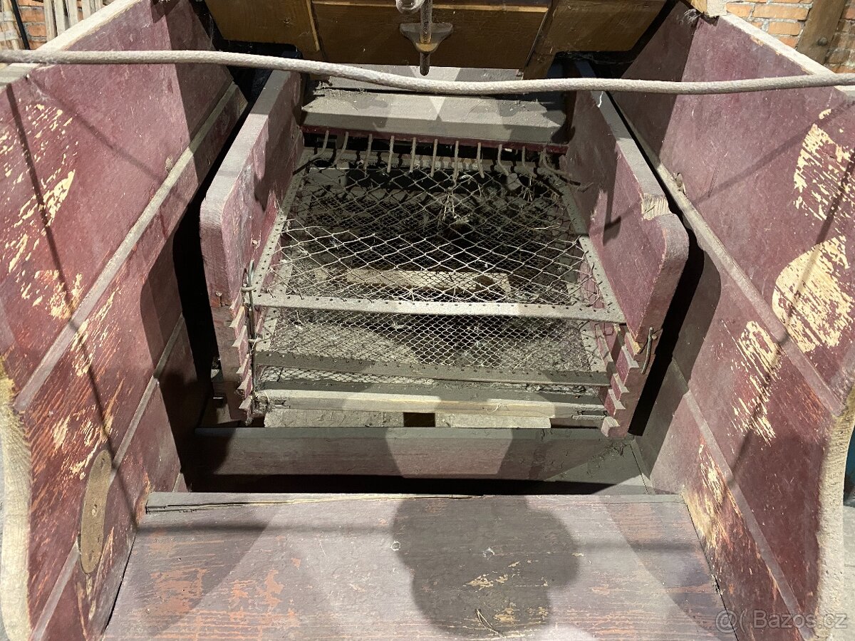 Fofr - čistička obilí - 4