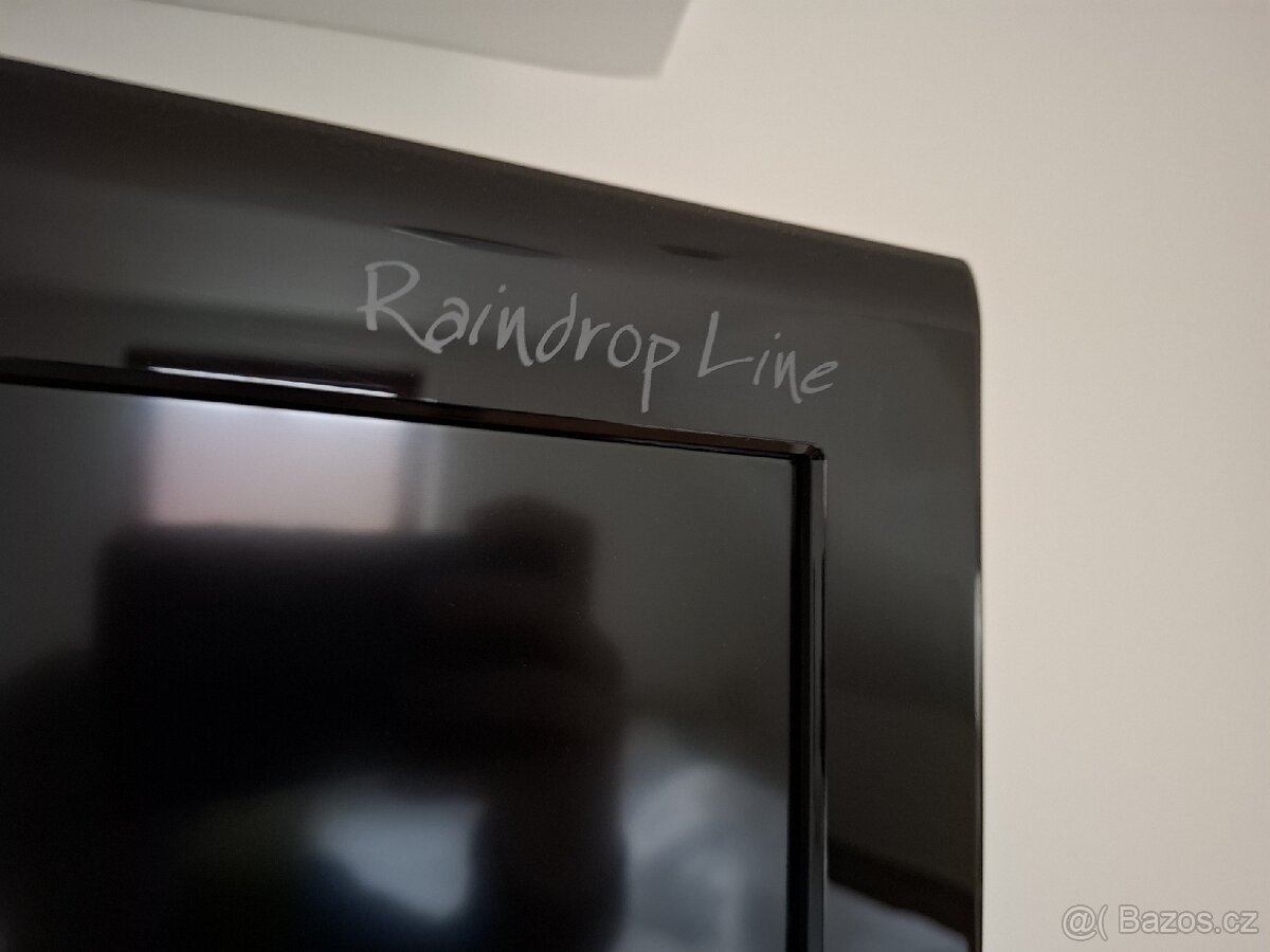 3x LCD TV 32" + set-top-boxy - 4