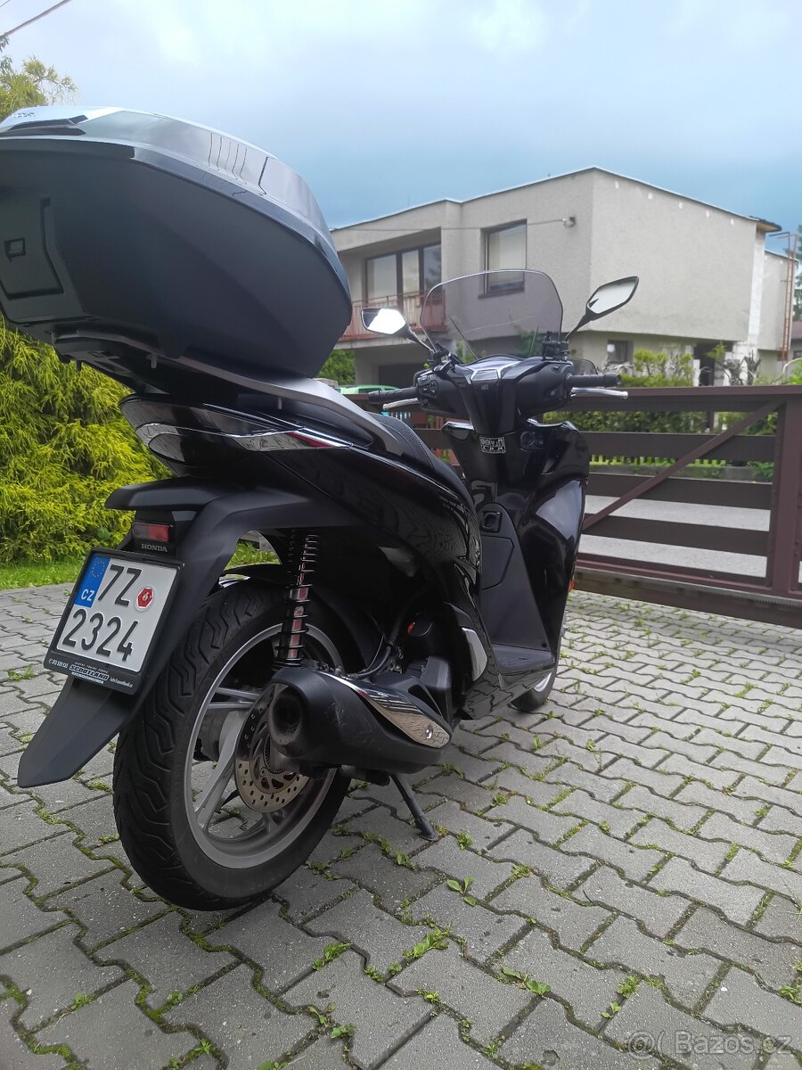 Honda SH 125i - 4