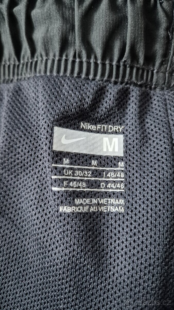 Souprava Nike vel. M - 4