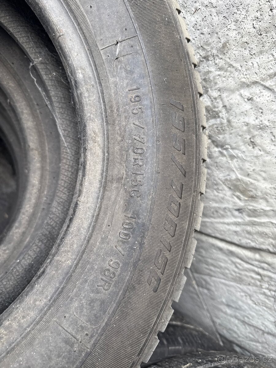 Sada4 ks 195/70R15C Goodyear Cargo - 4