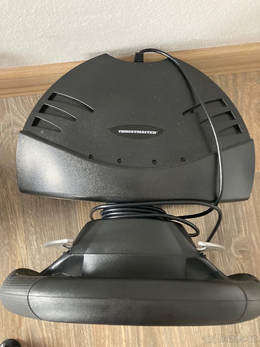 Volant Thrustmaster T80 PS4,PS5 - 4