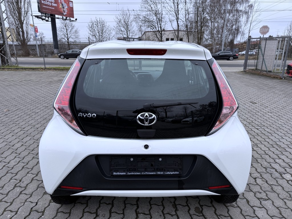 Toyota Aygo, 1.0i 51 kW klima, serviska - 4