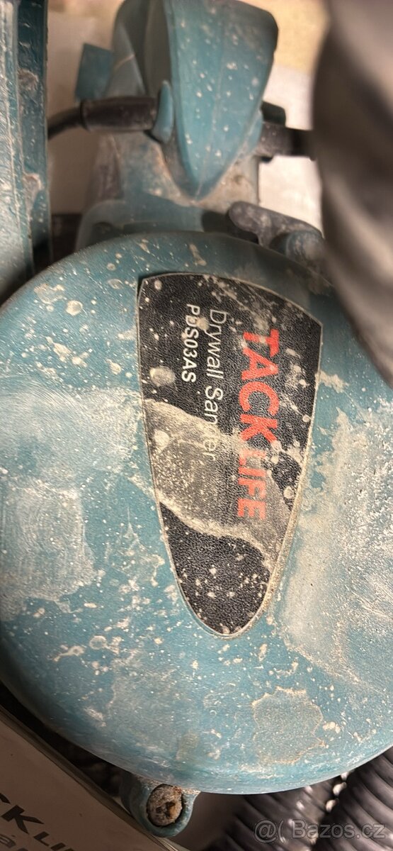 Žirafa, bruska na sádrokarton - 4