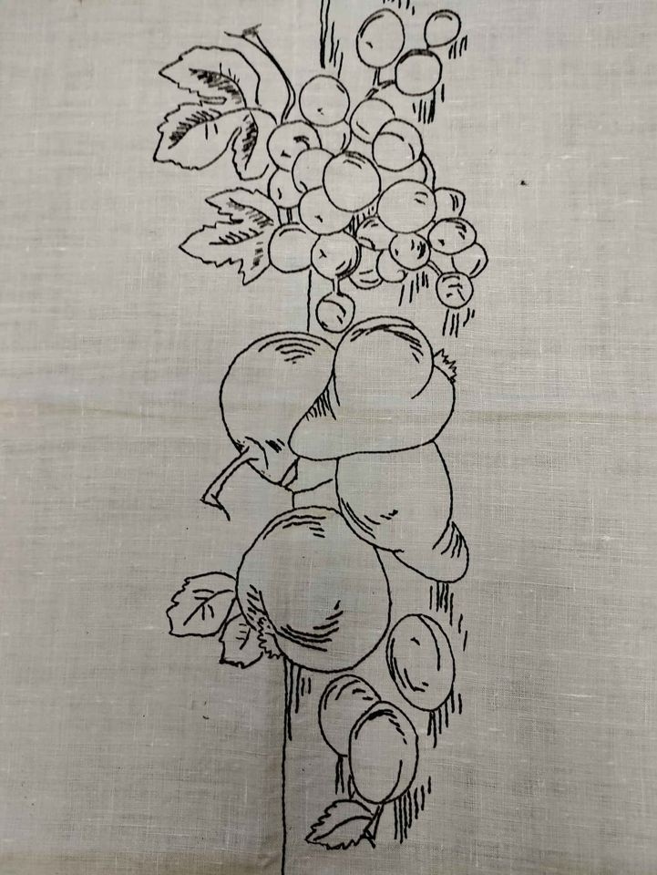 Starožitný ubrus ručně vyšívaný - 4