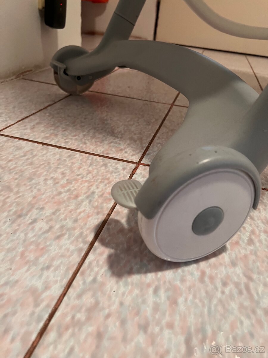 Dětská jídelní židle - 4