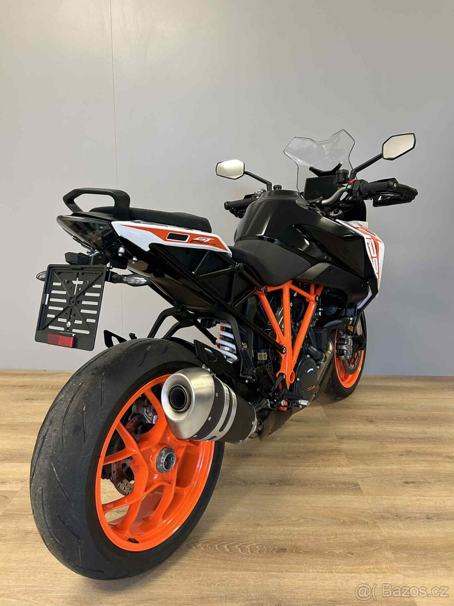KTM 1290 Super Duke GT - 4