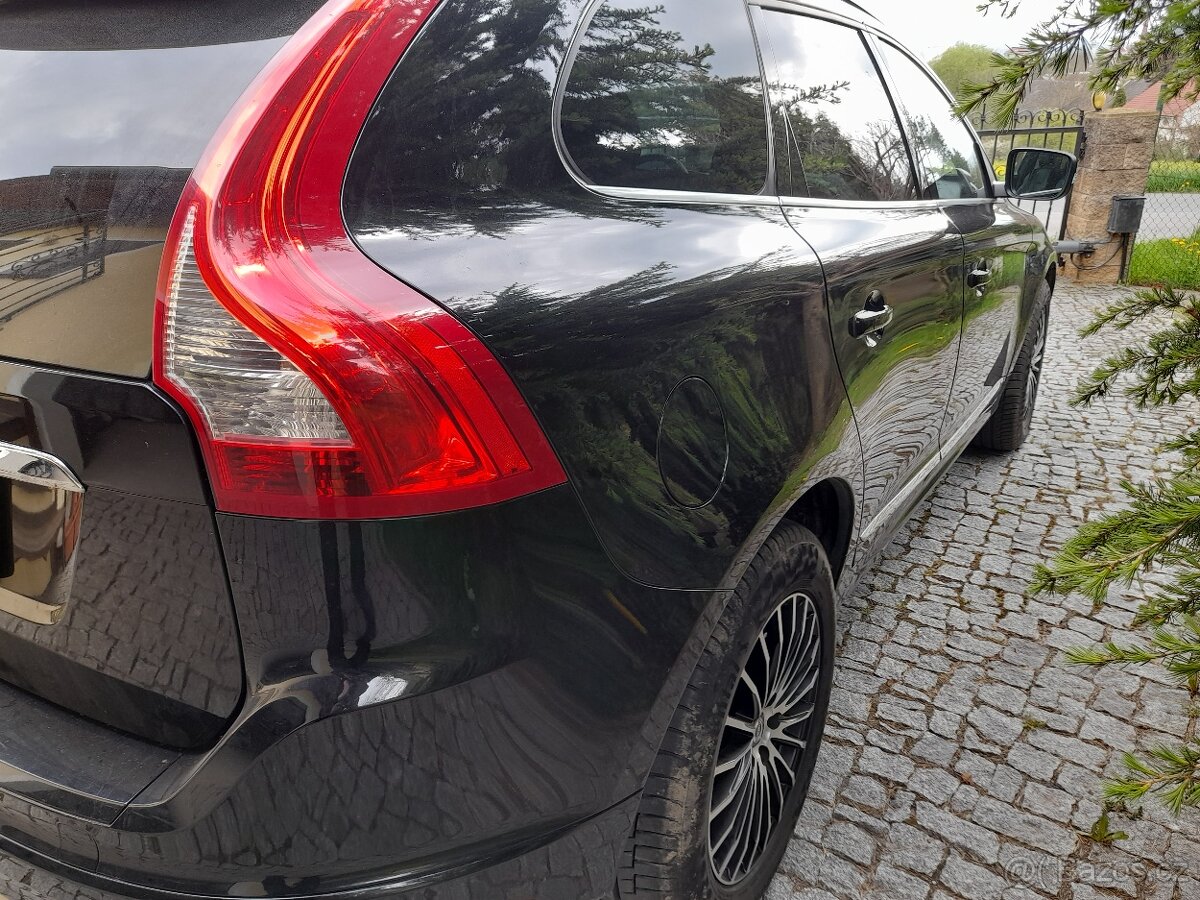 Volvo XC 60 summum 2,4 diesel AWD - 4