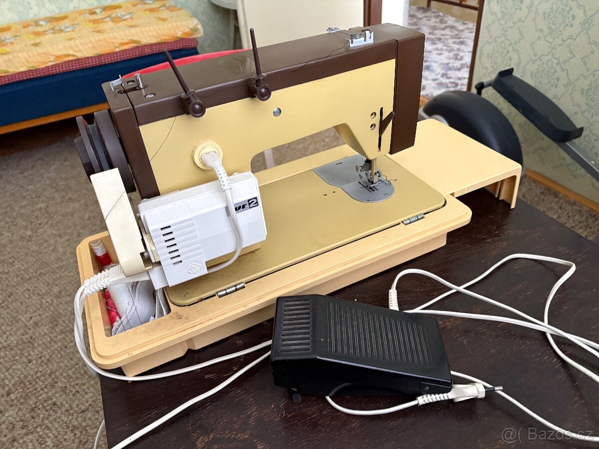 Šicí stroj - 4