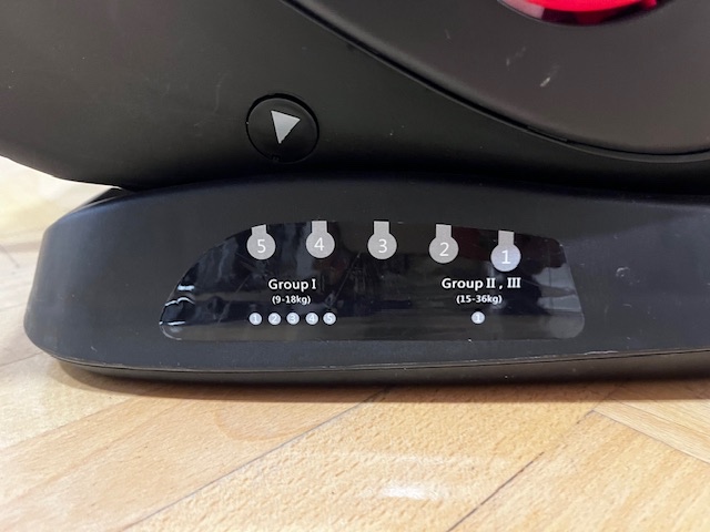 Prodám autosedačku Zopa carrera fix 2 9-36kg - 4