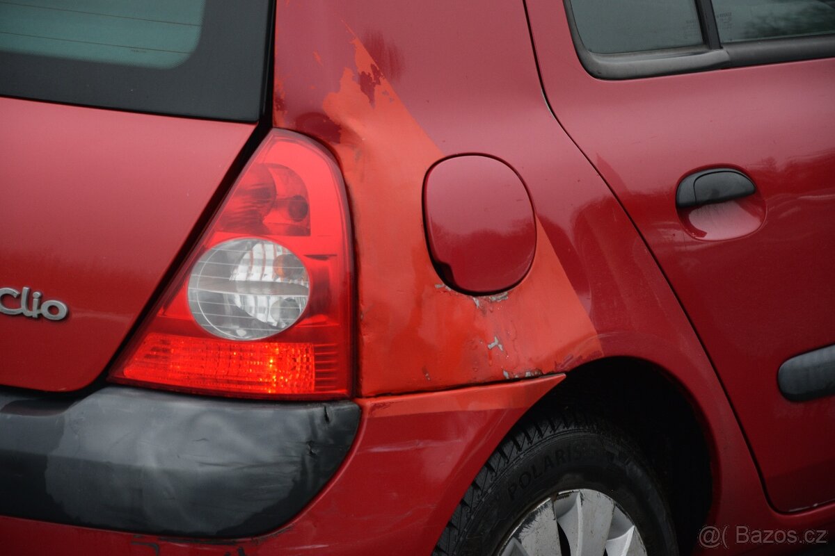 Renault Clio 1.2 16V (55 kW), r. v. 2002 – červená - 4