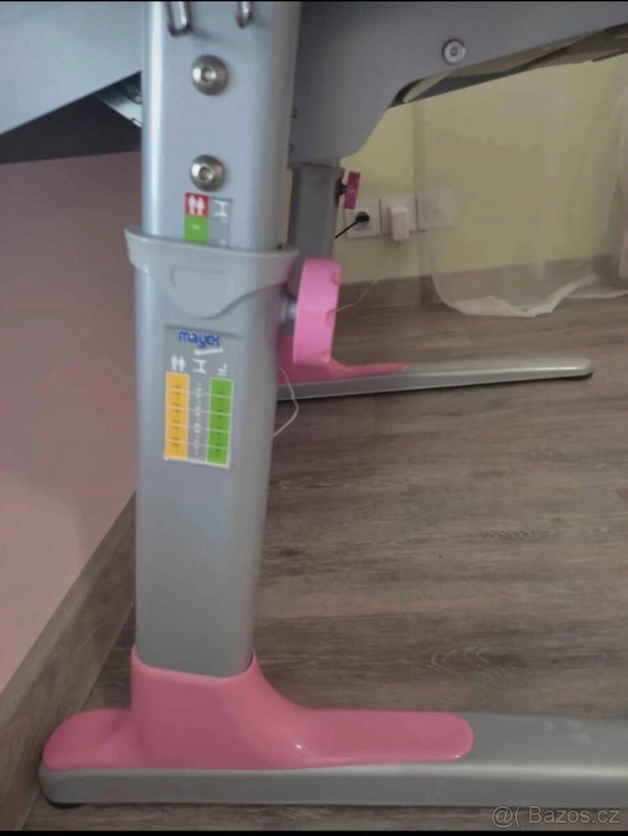 Mayer rostoucí psací stůl - 4