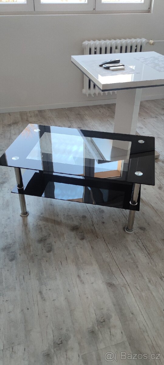 Konferenční stolek - 4