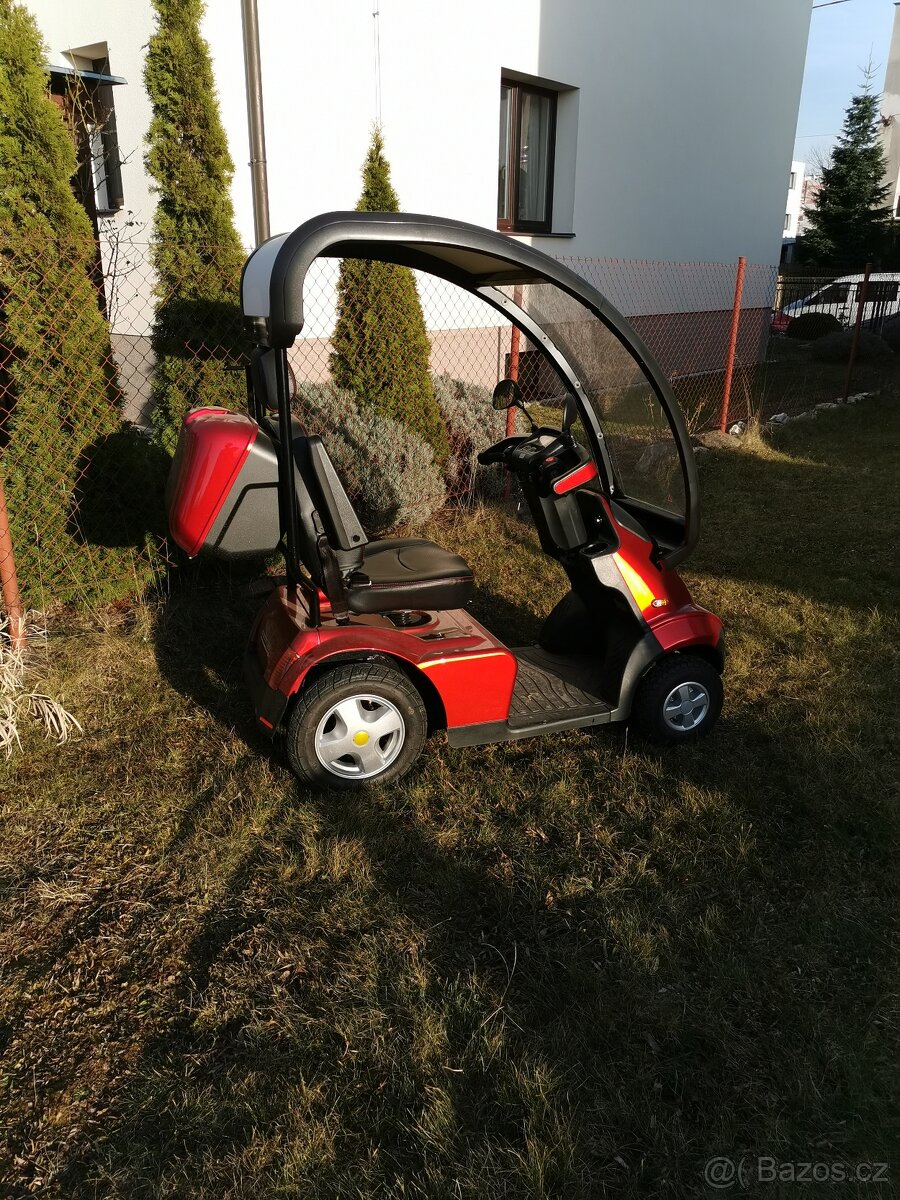 Elektro čtyřkolka Afikim Breeze S4 – bez řidičského průkazu