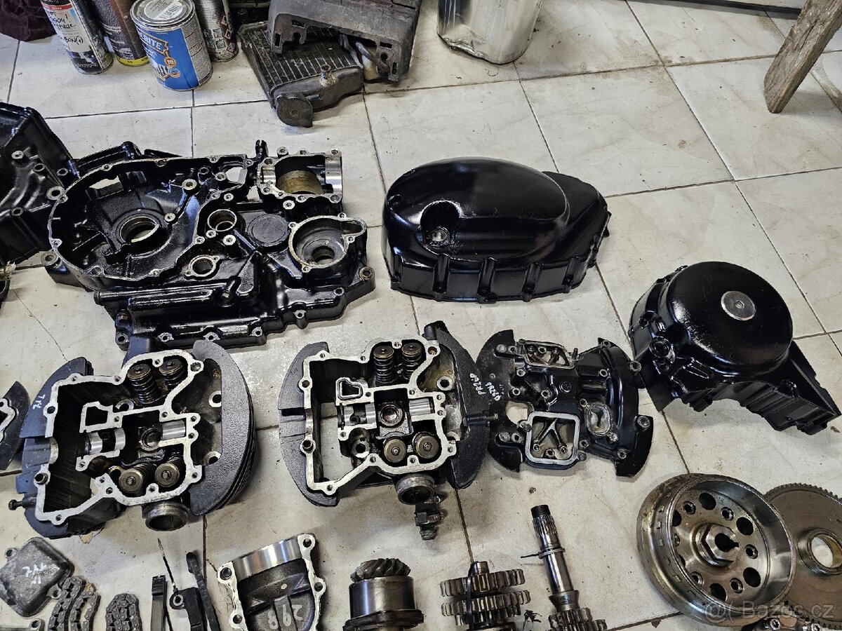 Části motoru Suzuki VL 800 vl800 Intruder Volusia - 4