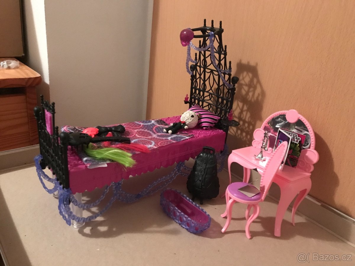 Dětský pokoj pro panenky - Monsters / Barbie - 4
