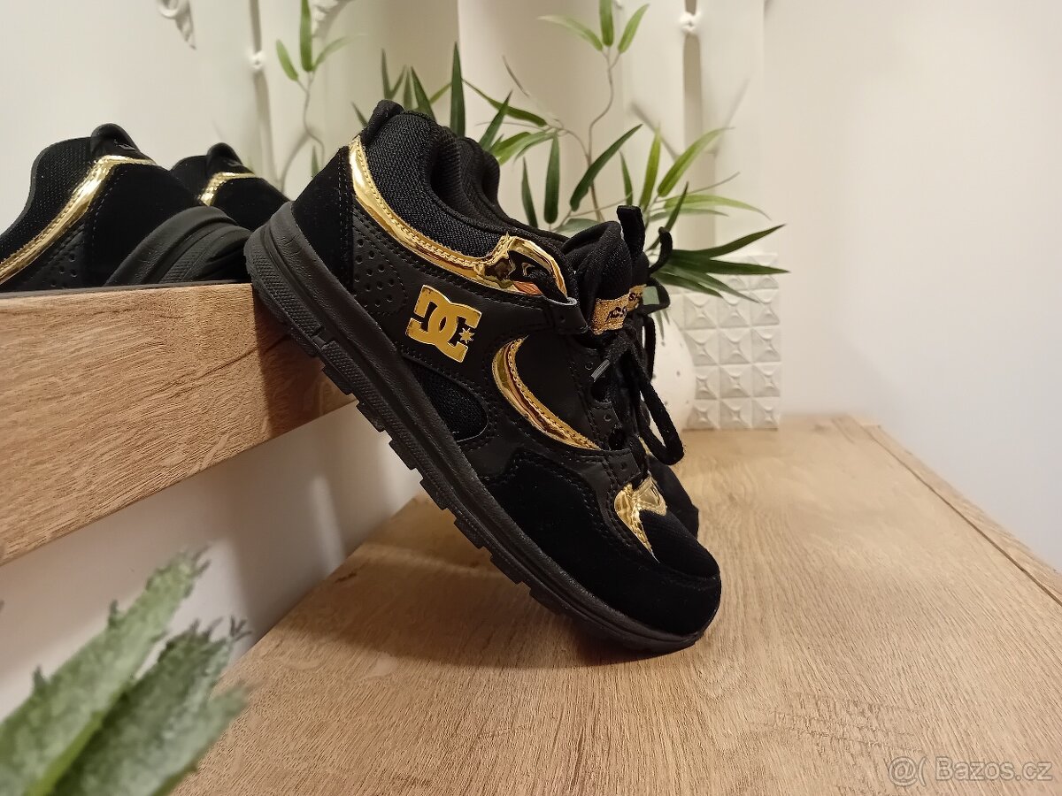 DC dámské tenisky vel. 37/37,5 kožené - 4