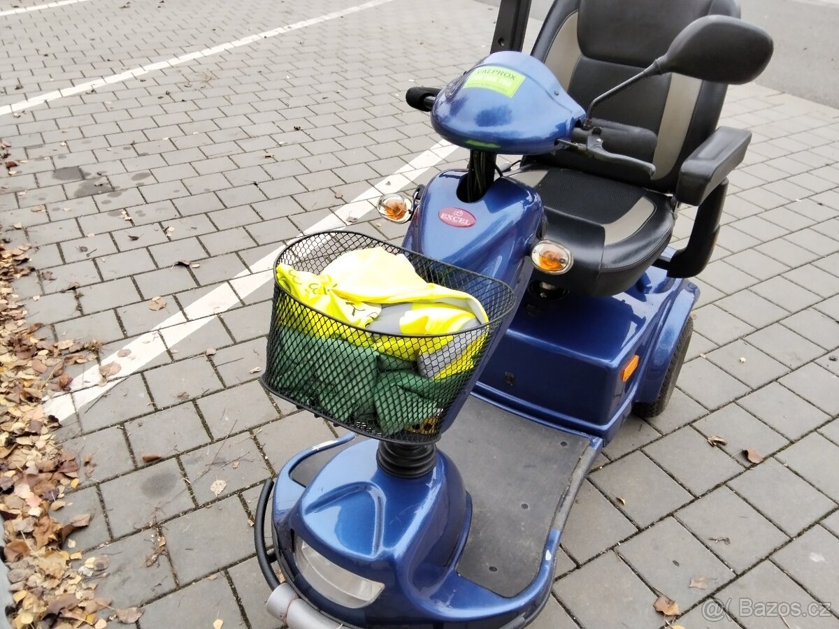 elektrický tříkolový vozík pro seniory EXCEL Exite 3 - 4