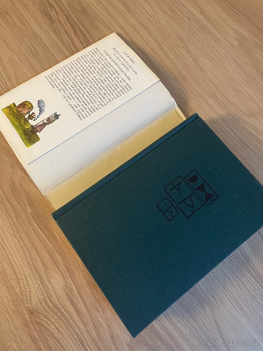 Hobit - 1. vydání 1979 - VÝBORNÝ STAV - 4