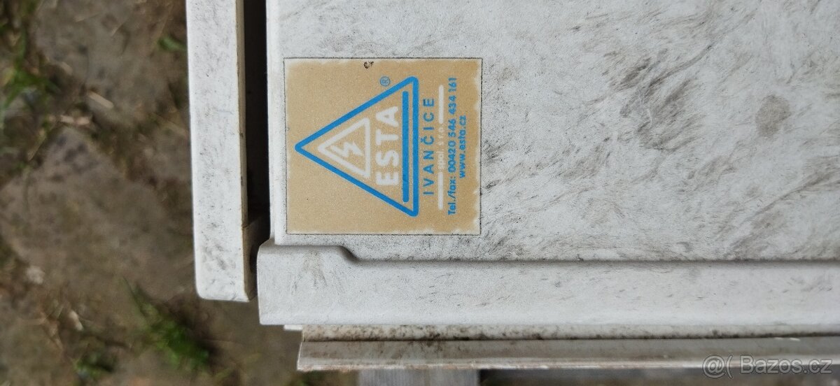 Elektrický rozvaděč, Elektrická skříň na elektroměr - 4