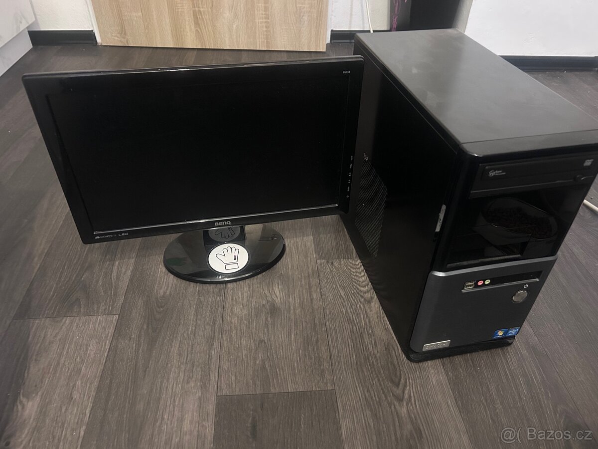 Stolní PC - 4