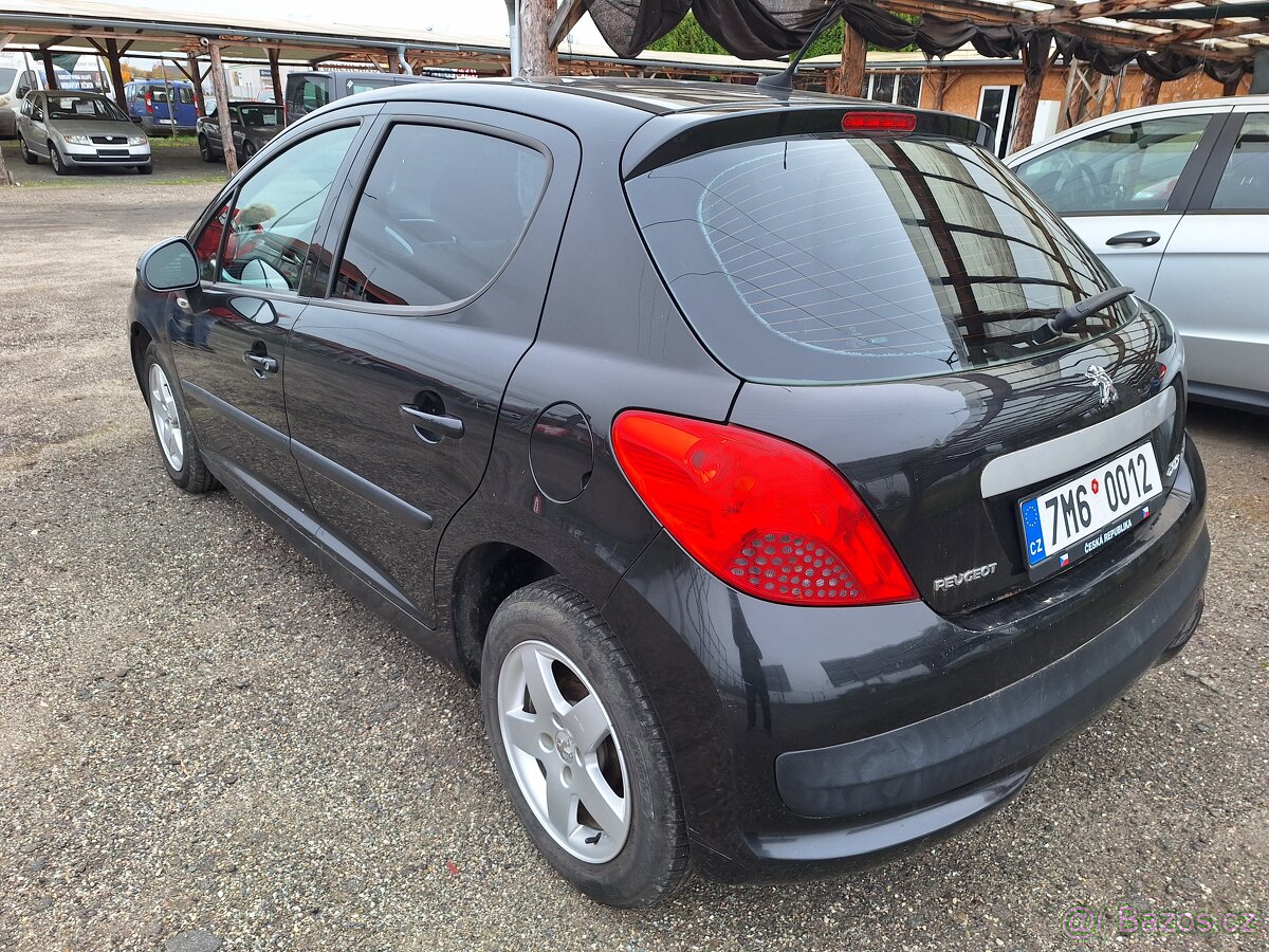 Peugeot 207 benzin 1,4i - 4