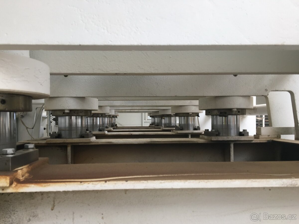 Průběžný dýhovací lis ORMA - 5100 x 1400 mm - 4