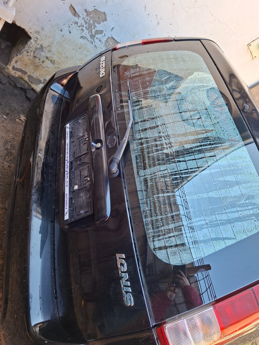 Suzuki ignis 1,3 - 4