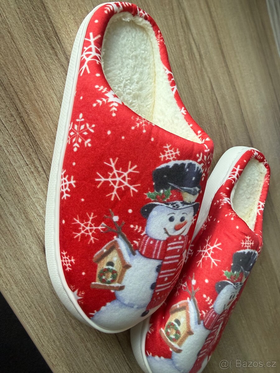 Stylové červené pantofle - 4