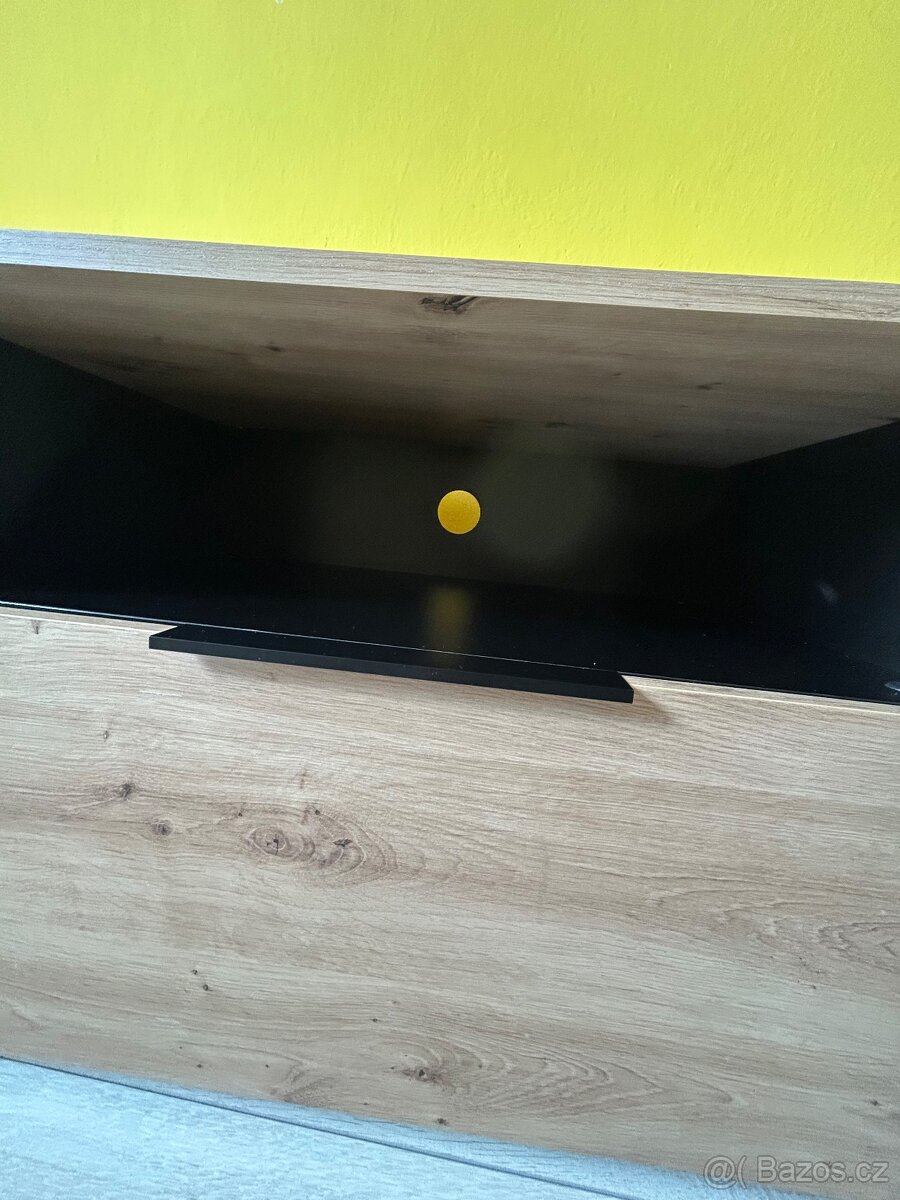 XXXLutz Tv stolek - 4