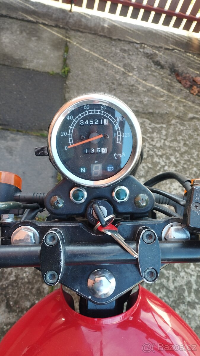 Yuki 125 Manxman - 4