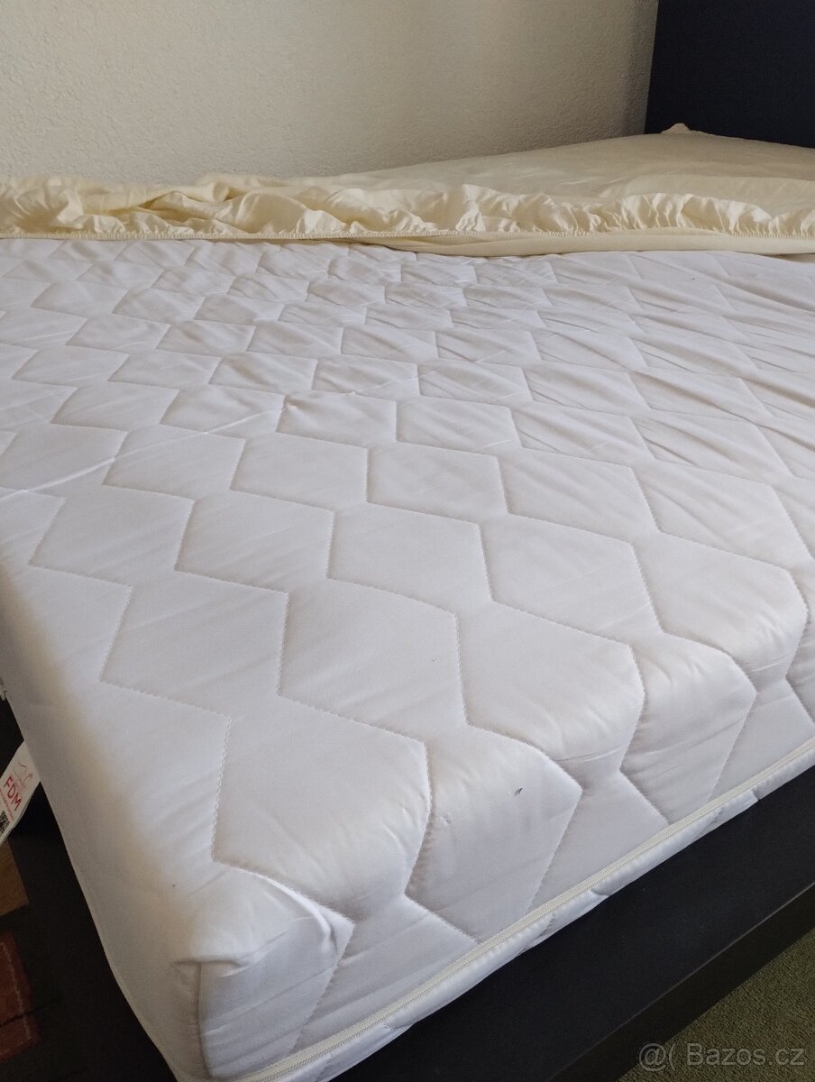 IKEA MALM 160200 černá - 4