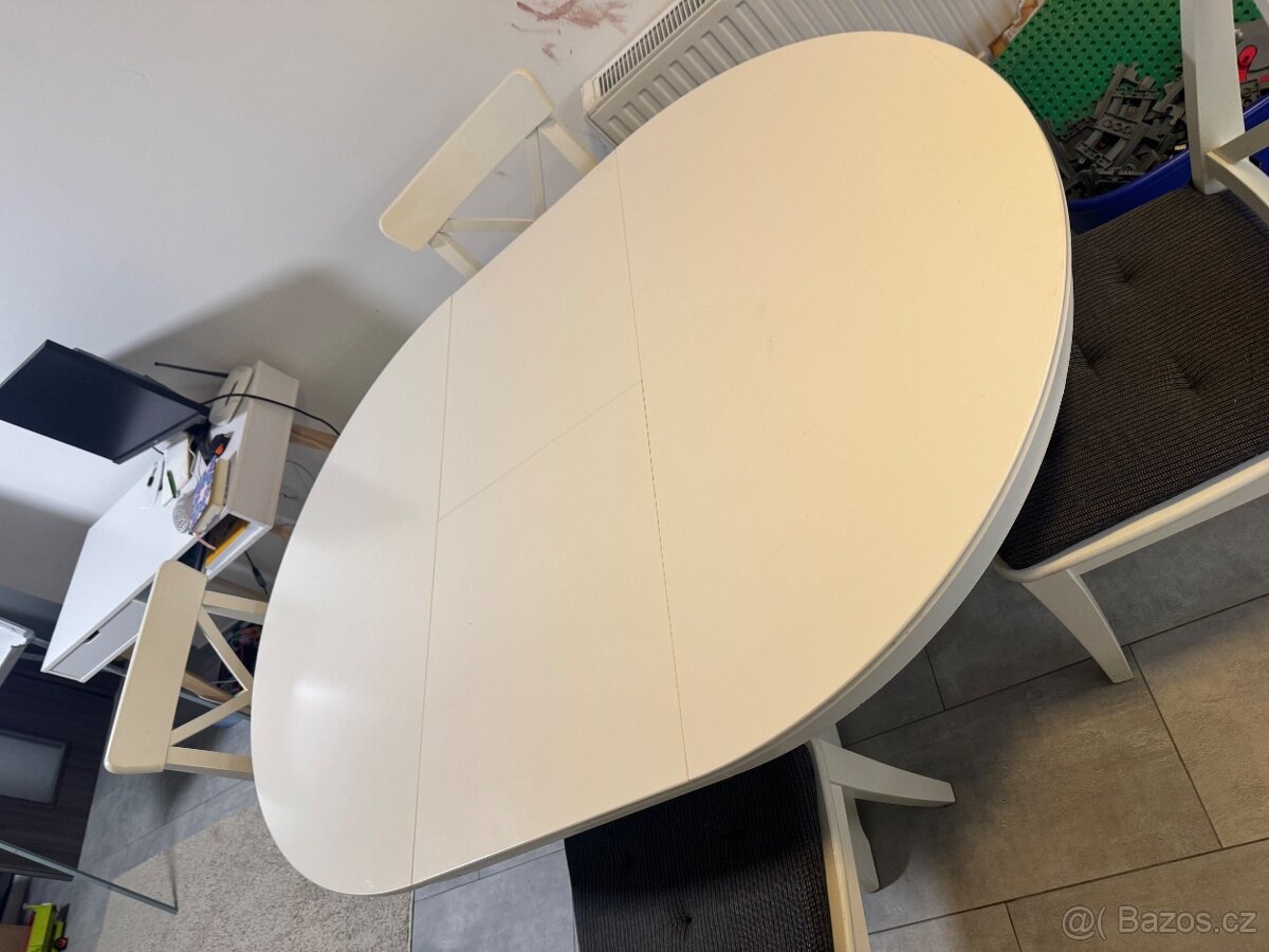Stůl a židle - 4