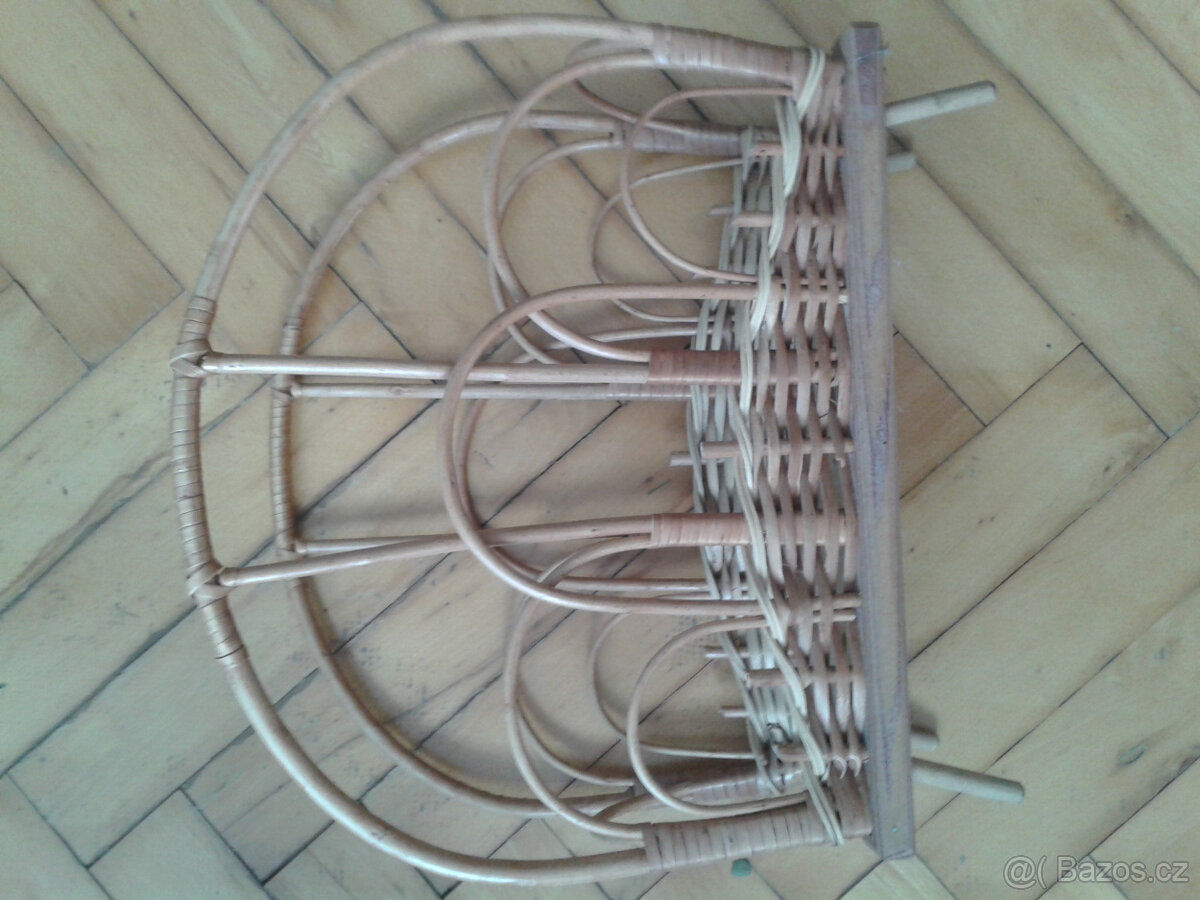 STOJAN NA NOVINY 2 NA VYBER PROUTENY - 4