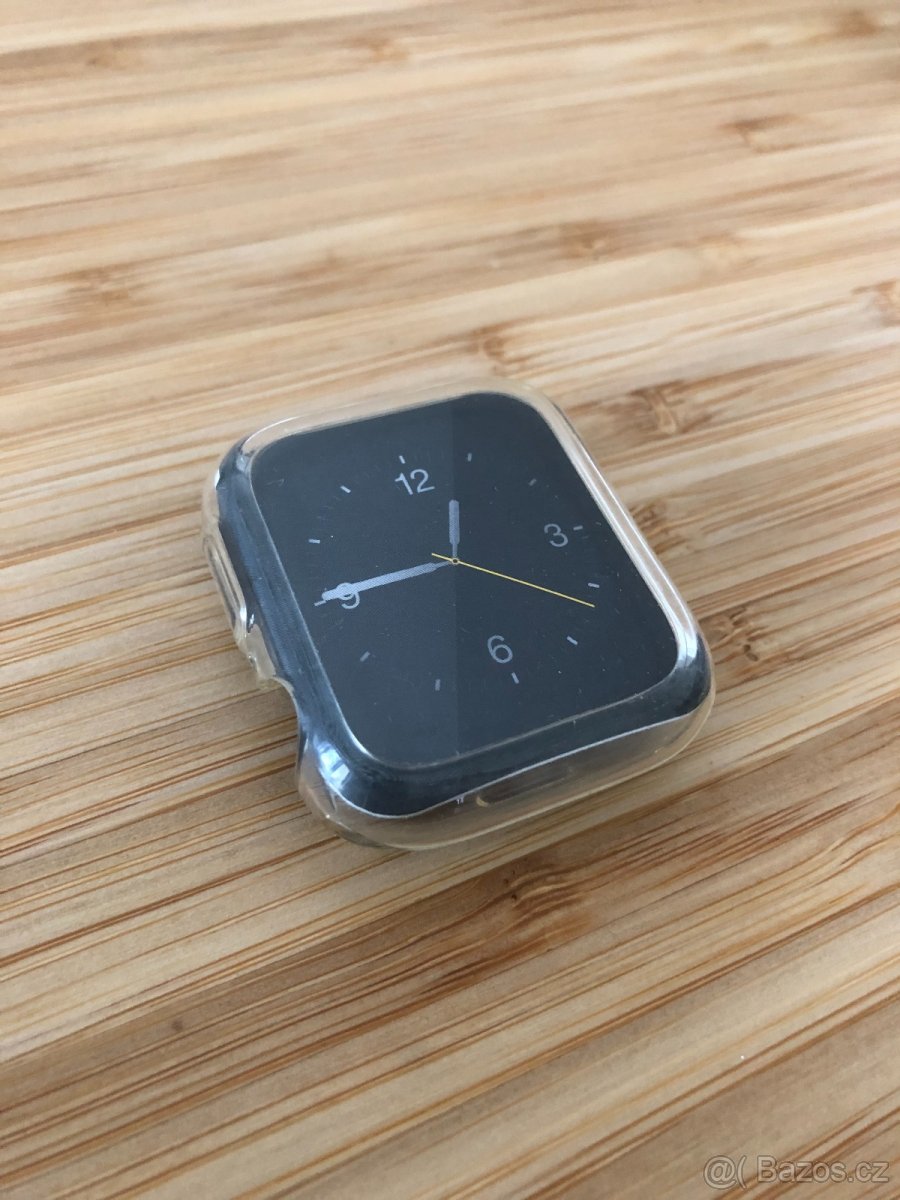 Apple Watch Series 4/5 (44mm) čiré - 4