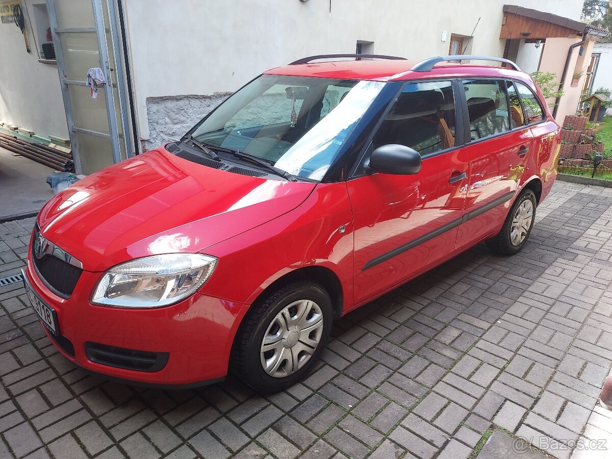 Škoda Fabia Combi 1.2 HTP - 4