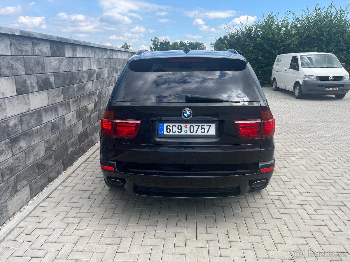 BMW X5 4.0D E70 - 4