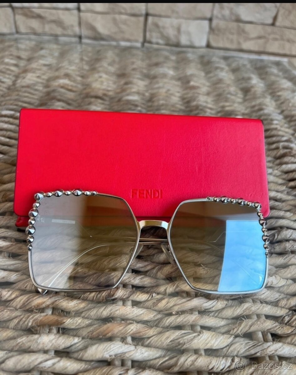 Fendi velké stříbrné sluneční brýle - 4