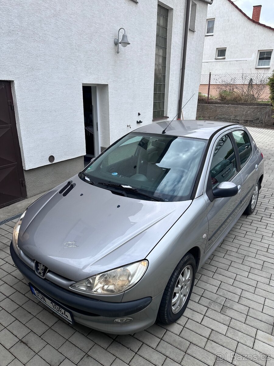 Peugeot 206 - 4