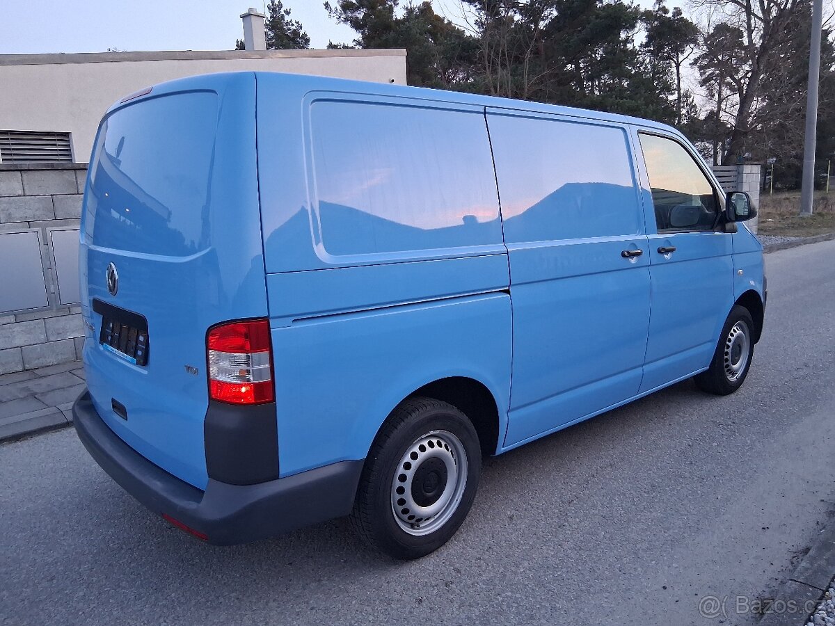 VW Transporter T5 facelift - 4