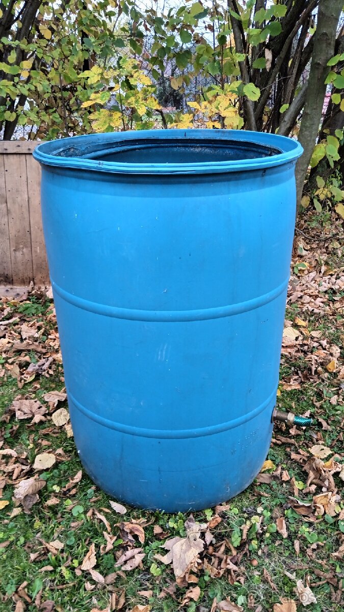 2x plastový sud 200 litrů - 4