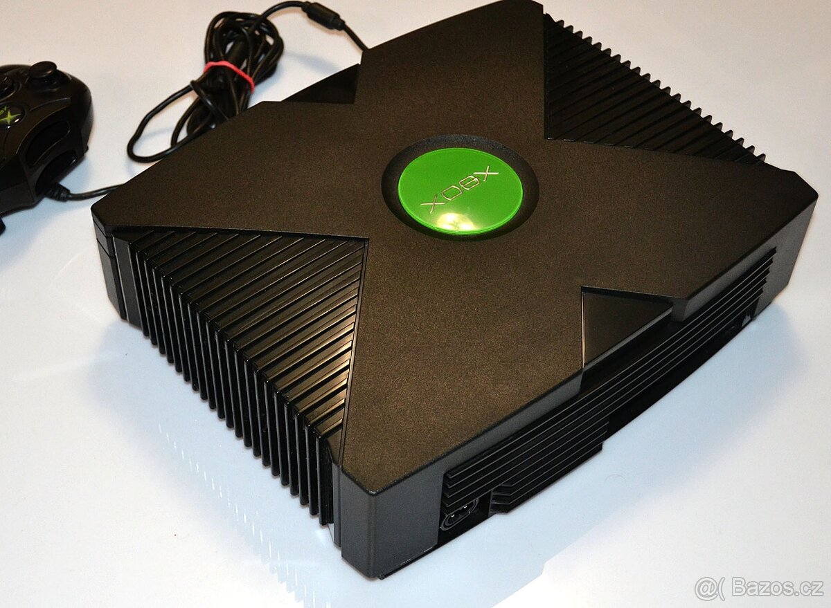 Xbox Video Game System + 4 hry - 4