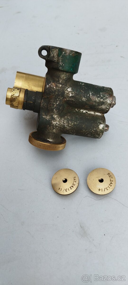 Karburátor Triumph - 4